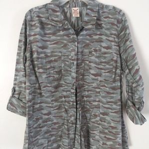 Women's Faded Glory Camo Shirt XLarge